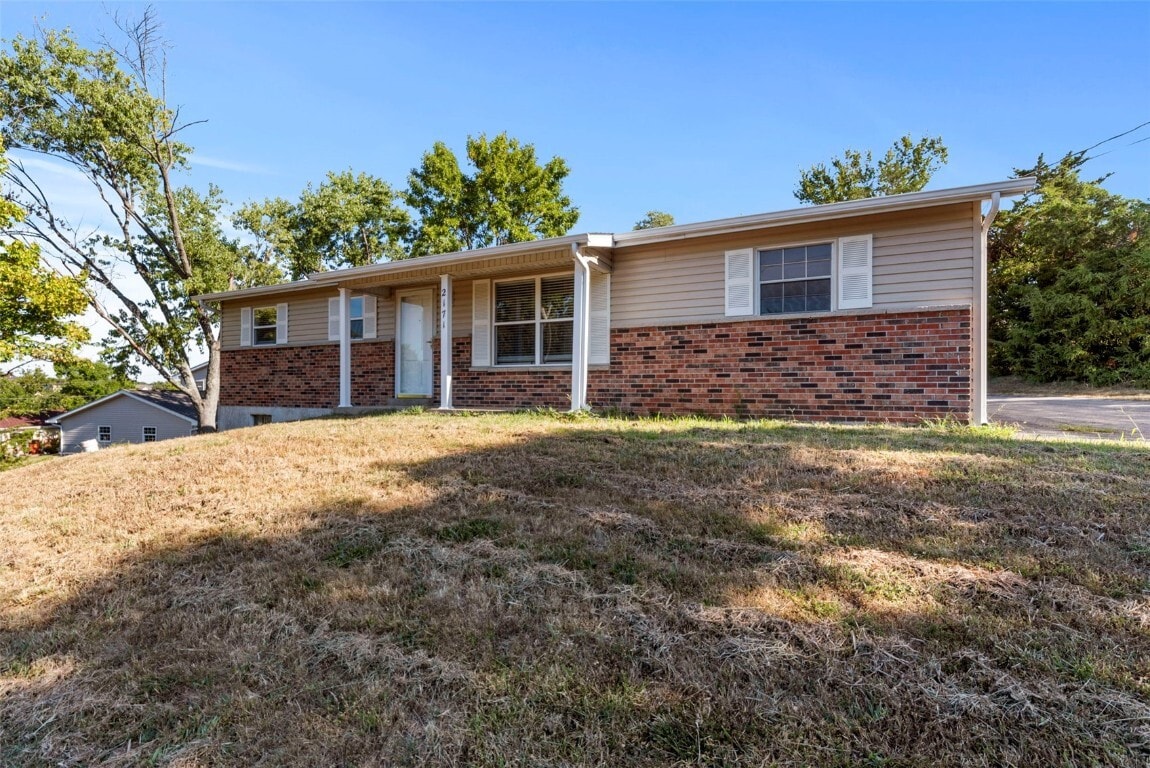 Primary Photo - 2171 Richardson Rd