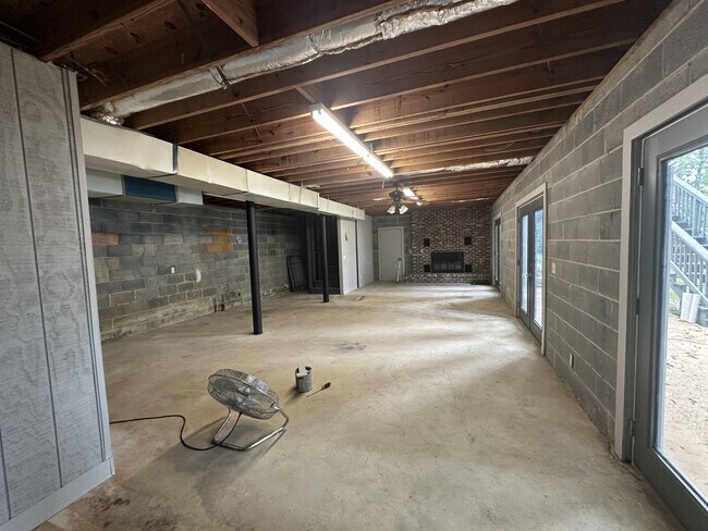 Building Photo - 112 Choctaw Dr