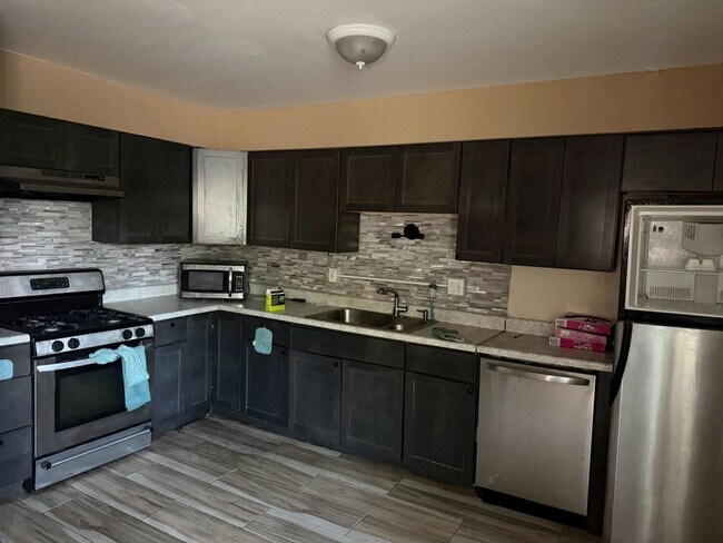 Foto del edificio - 950 E 86th St