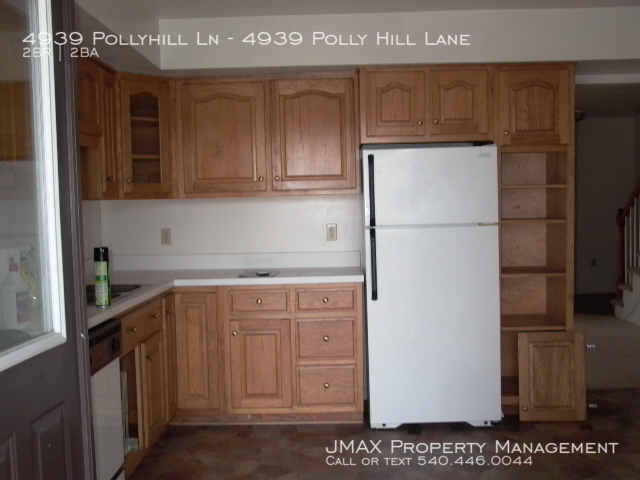 Building Photo - 4939 Polly Hill Ln