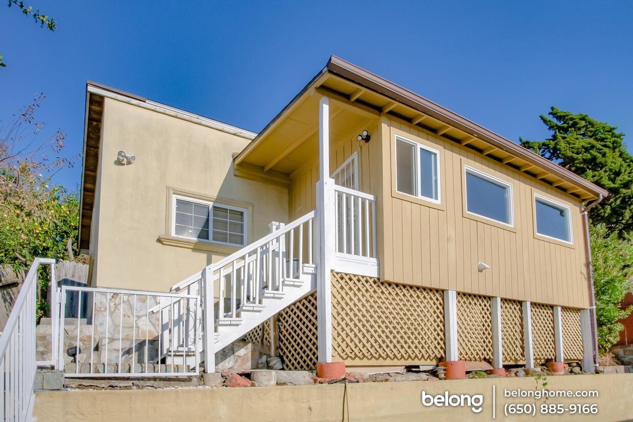 Primary Photo - 7442 Hillmont Dr