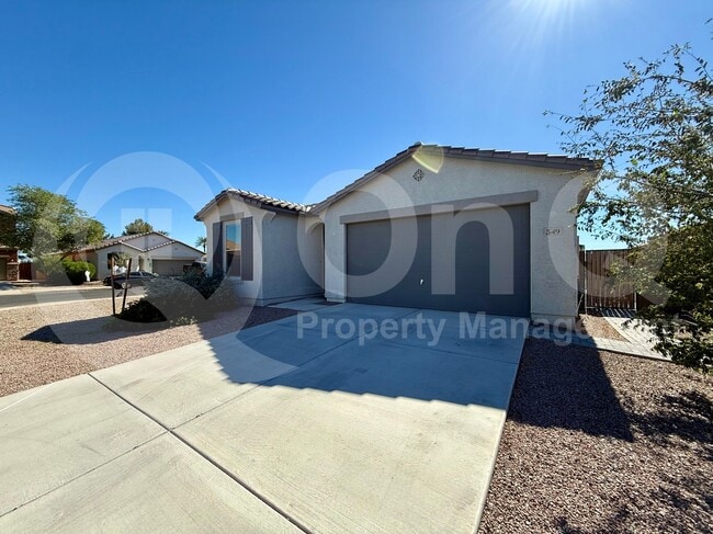 Building Photo - 349 E Hawaii Dr