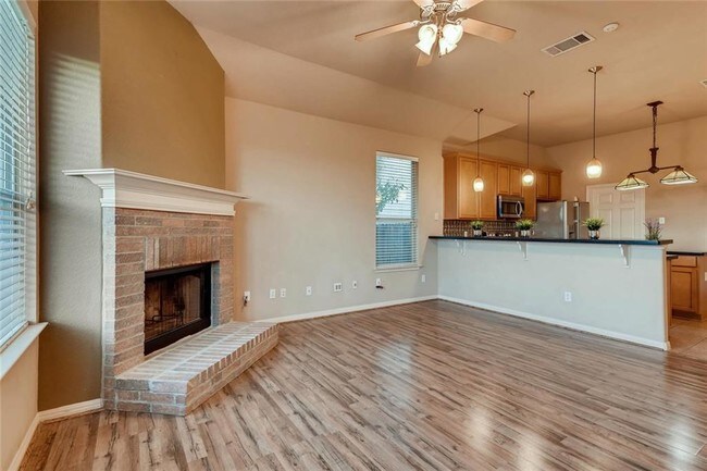 Foto del edificio - 1180 Arbor Knot Dr
