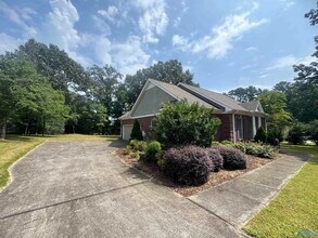 Building Photo - 109 Simmons Dr