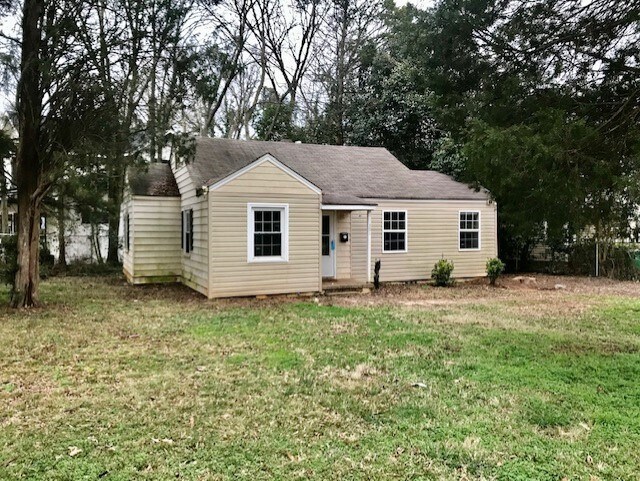 Primary Photo - 301 Seldon Dr