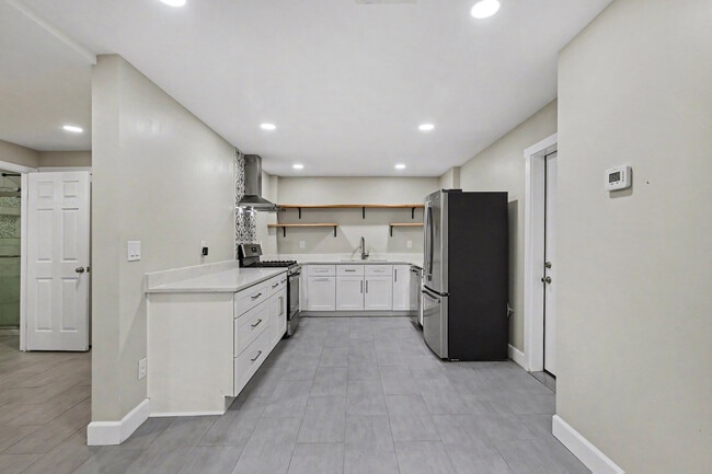 Building Photo - 1920 Lena Carter Rd