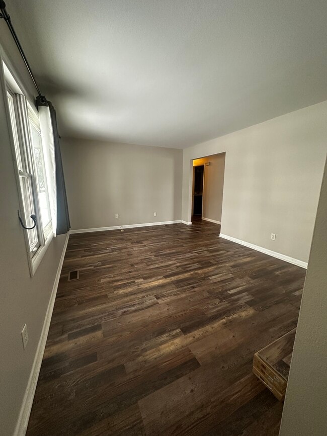 Building Photo - 8217 Park State Dr