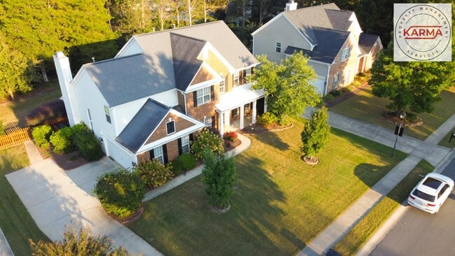 Building Photo - 11027 Knight Castle Dr