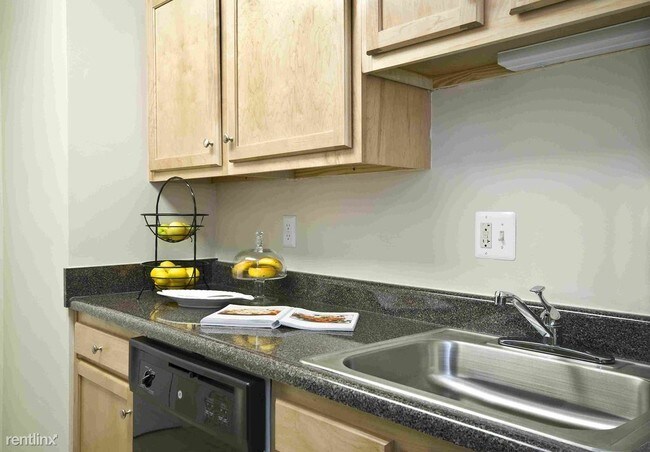 Building Photo - 2 br, 2 bath Condo - 2147 California St # 46
