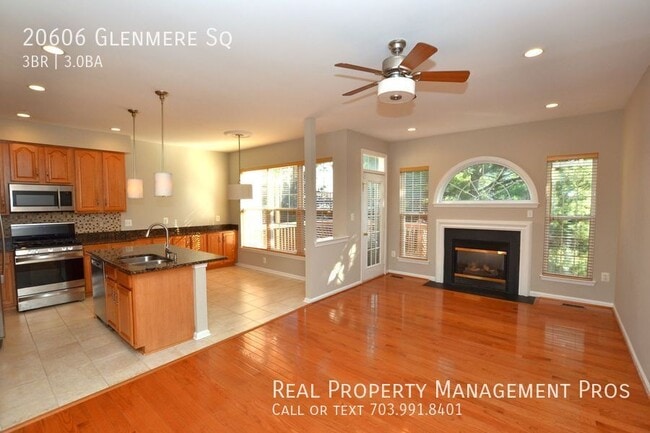 Building Photo - 20606 Glenmere Square