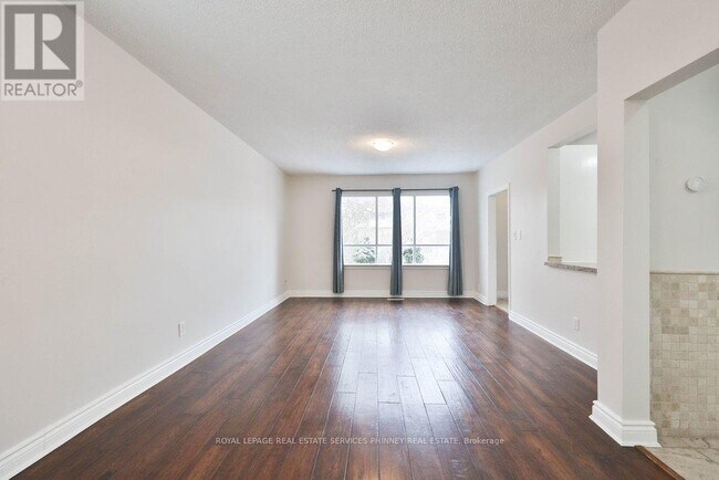 Photo du bâtiment - 71 Mississauga Rd N