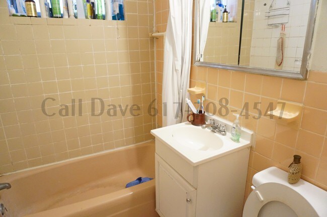 Building Photo - 1234 Commonwealth Ave