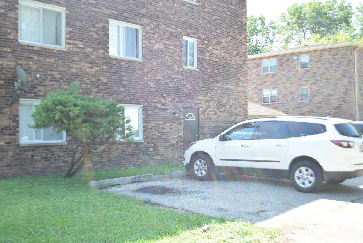 Primary Photo - 14048 Willow Ln