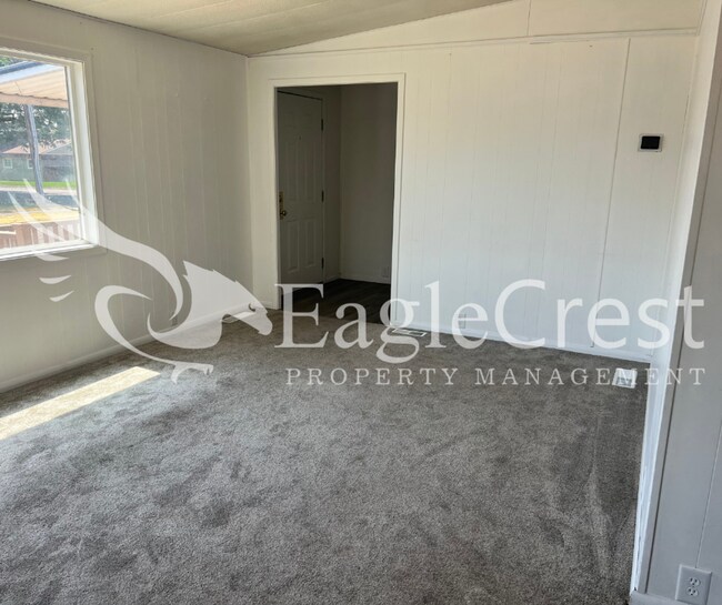 Foto del edificio - Three Bedroom, Two Bath Manufactured Home