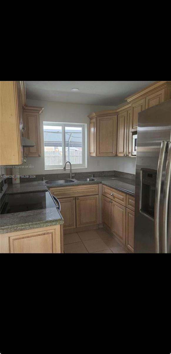 Building Photo - 20210 SW 112th Ave