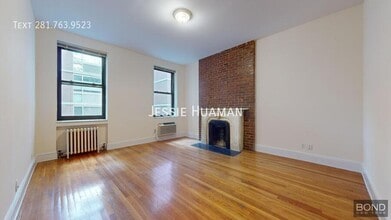 Building Photo - 130 E 24th St
