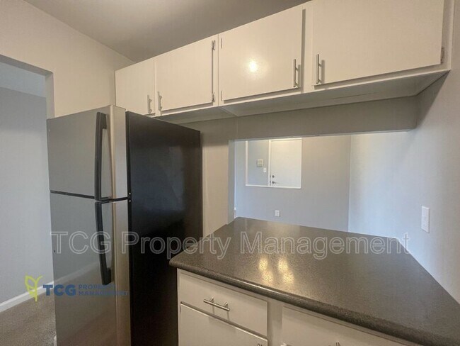 Foto del edificio - 606 E McKinley Rd