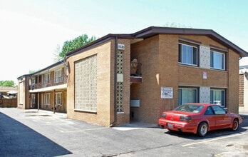 Building Photo - 1630 N 1st Ave