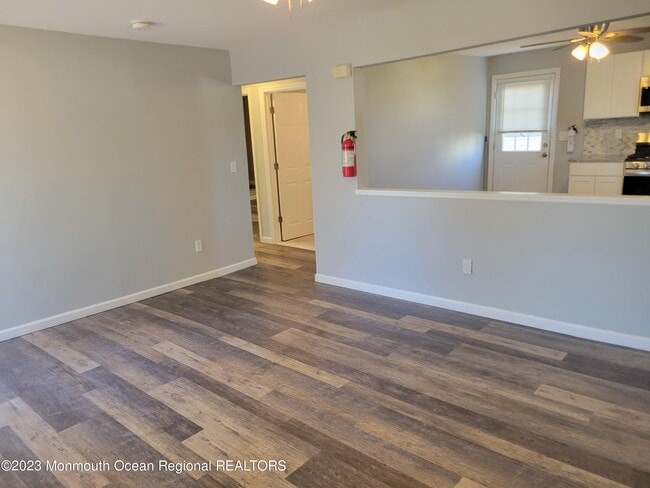 Building Photo - 119 Raritan Ave