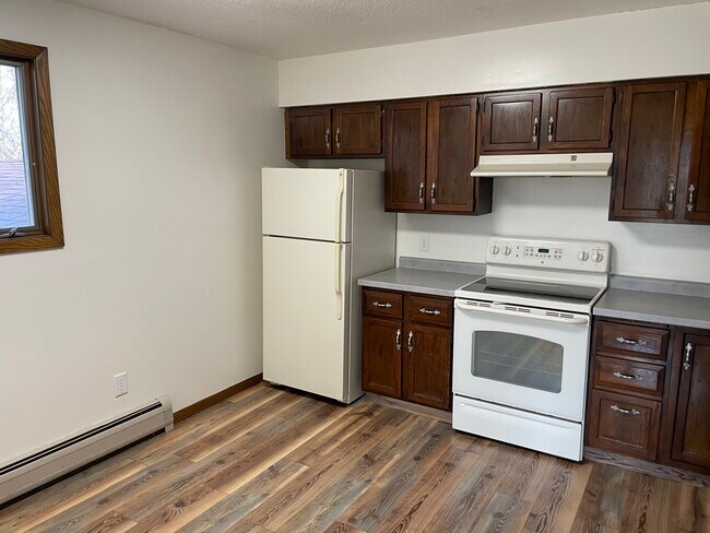 Kitchen - 1424 1st Ave SW