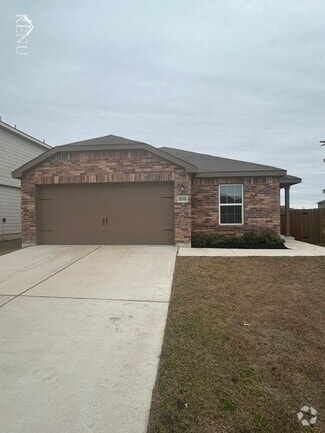 Building Photo - 108 Silvercrest Ln
