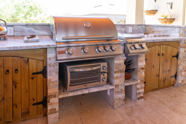 Foto del edificio - 4611 SW Albacore St