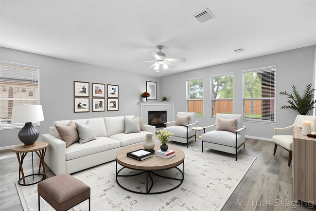 Foto del edificio - 12311 Granite Woods Ct