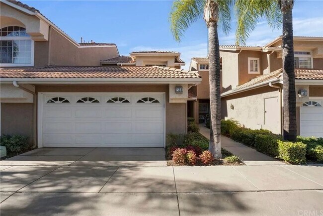 Building Photo - 1588 Elegante Ct