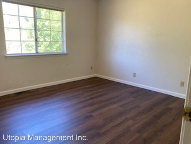 Building Photo - 3 br, 2 bath House - 1180 Barbara Street
