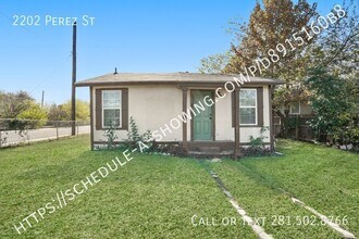 Building Photo - 2202 Perez St