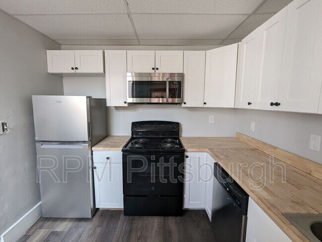 Foto del edificio - 1823 Niggel St