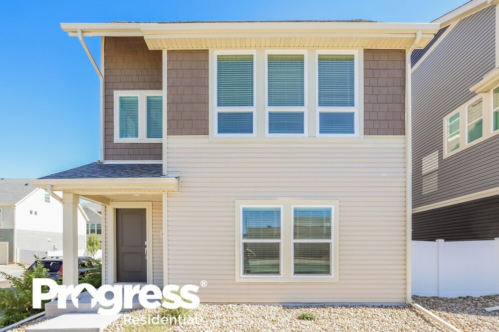 4748 N Tower Ct, Denver, CO 80249 House Rental in Denver, CO