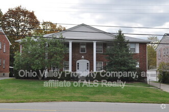 Building Photo - 1938 Gardiner Ln