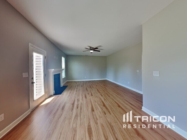 Foto del edificio - 120 Shore Pine Dr
