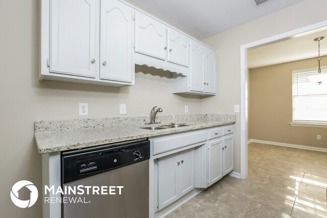 Foto del edificio - 200 Oakmont Dr