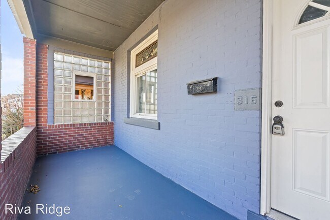 Building Photo - 3 br, 1 bath House - 316 Moore Avenue