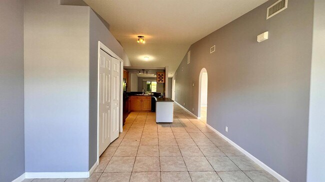 Building Photo - 1290 Riverside Cir