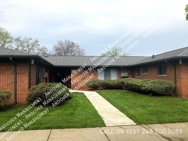 Building Photo - Maple Ranch - Renovated 1 Bedroom Apartment