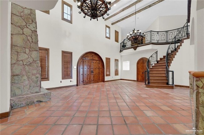 Foto del edificio - 19 Buck Fawn Dr