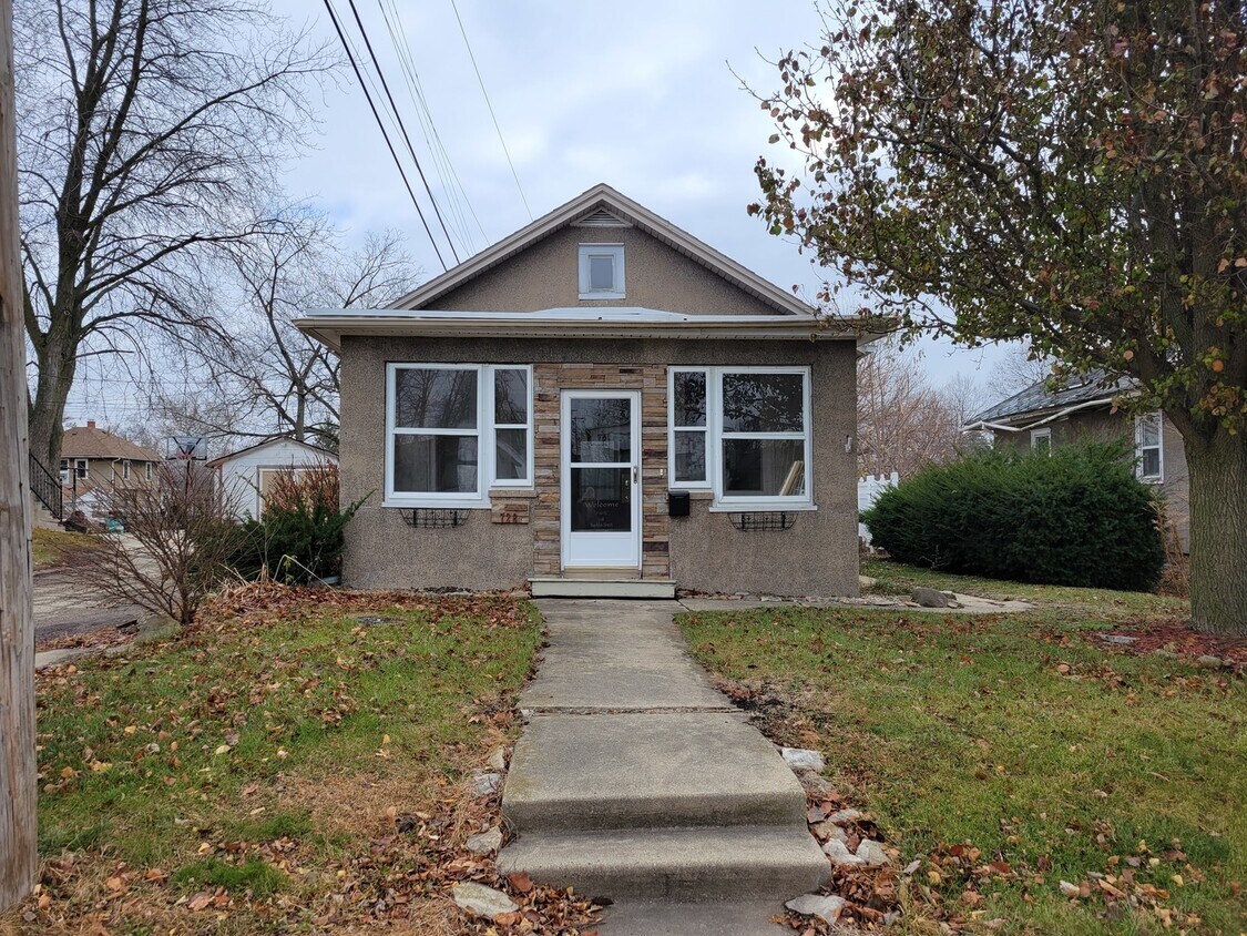 Foto principal - 728 Bucklin St