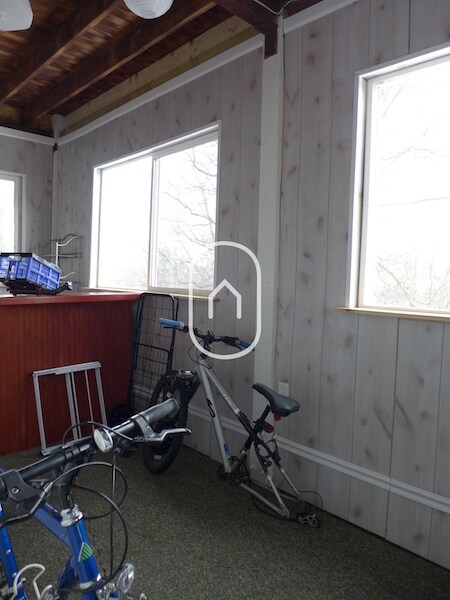 Foto del edificio - 832 Parker St