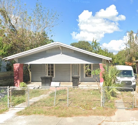 Building Photo - 1004 E 28th Ave