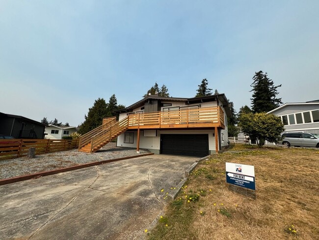 Building Photo - 8031 Kispiox Rd