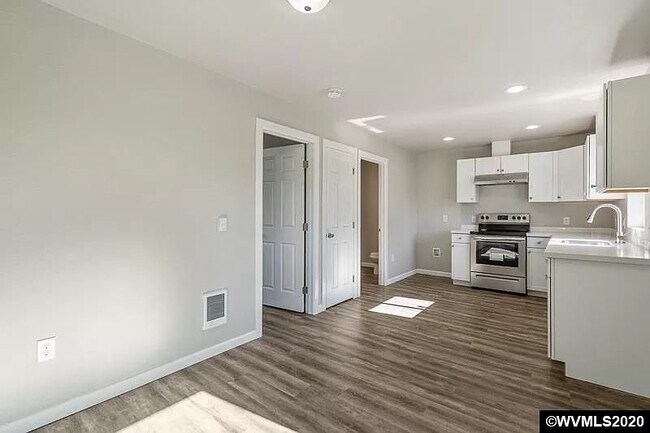 Foto del edificio - 2486 Simpson St SE