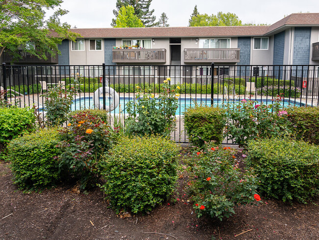 Foto del edificio - Wyndover Apartment Homes