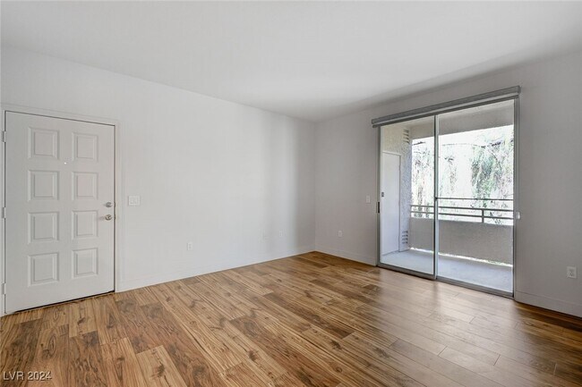Foto del edificio - 75 N Valle Verde Dr