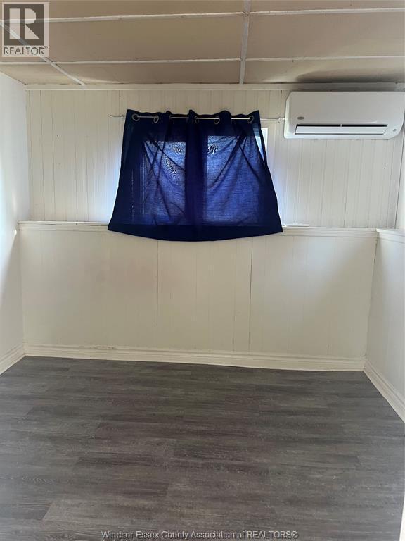 Photo du bâtiment - 117 Lakeshore Dr