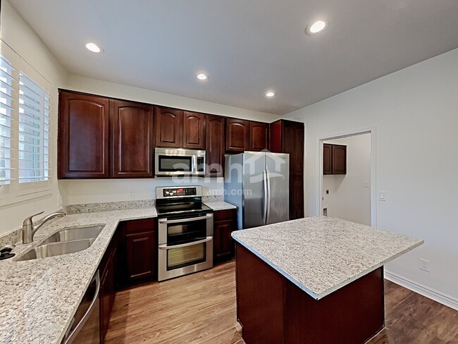Building Photo - 17464 W Mauna Loa Ln