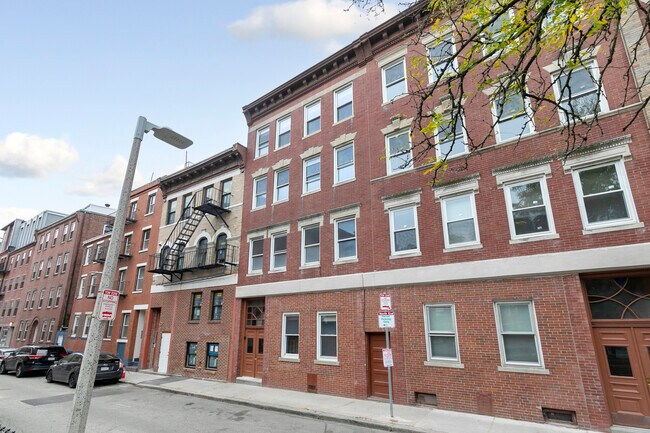 Foto del edificio - 122 Prince St