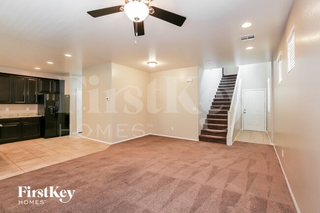 Building Photo - 9337 W Pearblossom Sky Ave